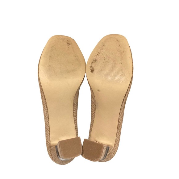 Talbots Beige Light Brown Snake Skin Embossed Chunky heel Pumps Career Size 8 M - Picture 11 of 11